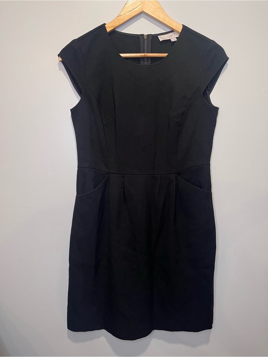 LOFT Dresses & Skirts - LOFT Black Cap Sleeve Midi Dress